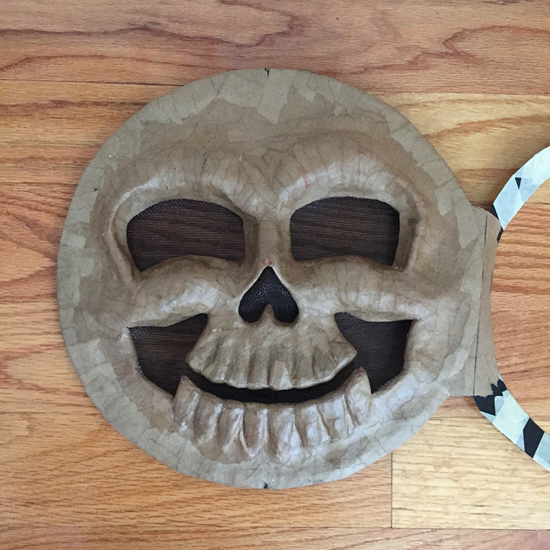 Cuckoo clock skull mask - screen and hinge added to the skull face