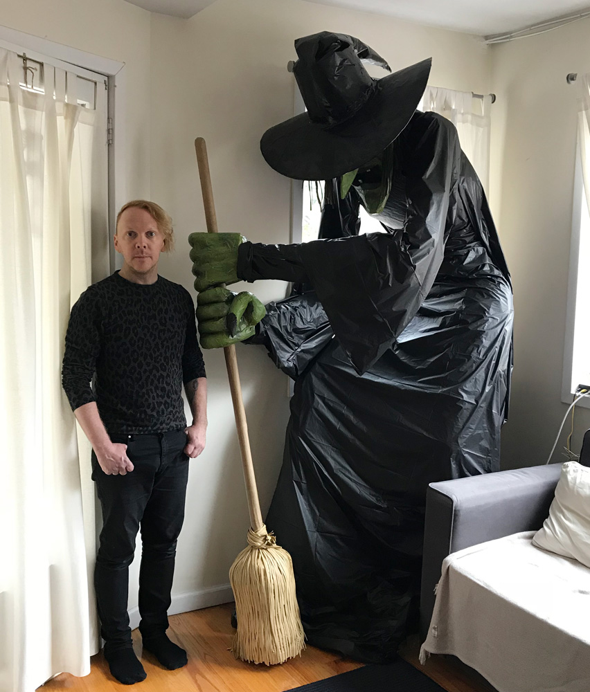 Giant witch statue - human for scale