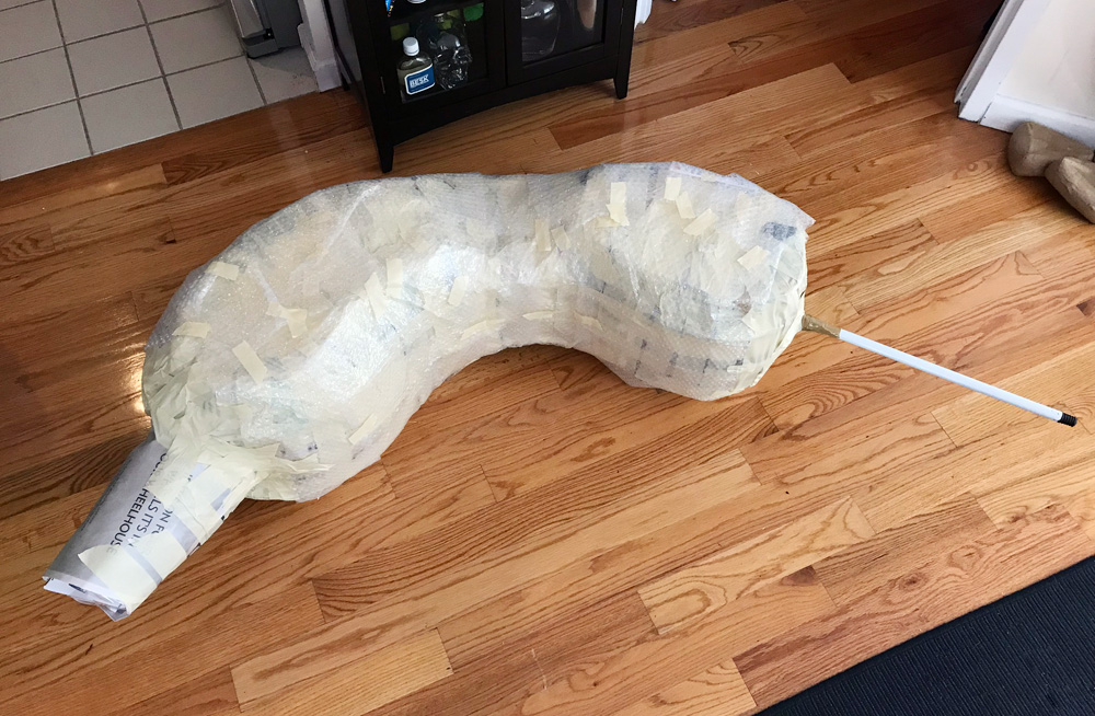 Giant witch statue - padding out the torso