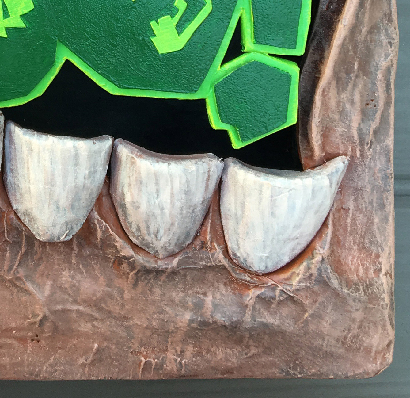 Necronomicon Haunted book sculpture - detail 6