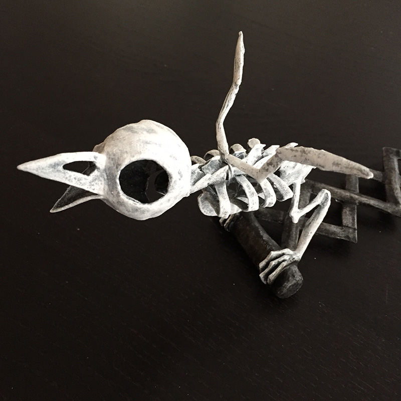 Bird skeleton - painting finished!