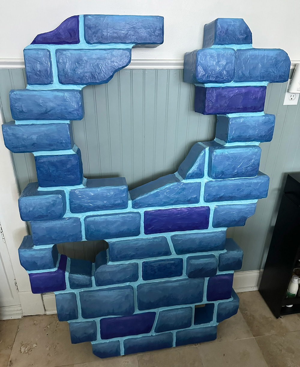 Painting the mortar and shading onto the wall