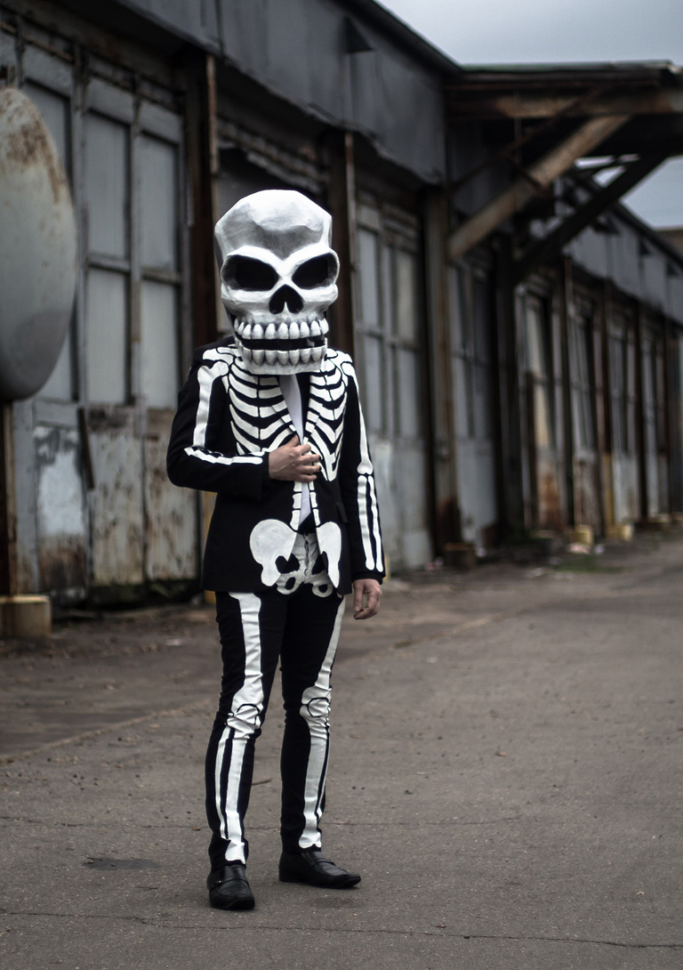 My first Mardi Gras skull mask; photoshoot behind a warehouse in New Orleans