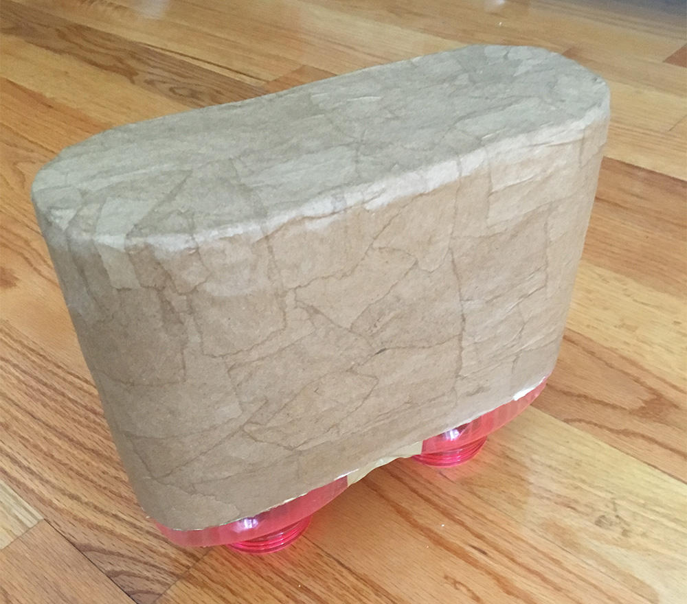 Papier mache dragon - building the middle column