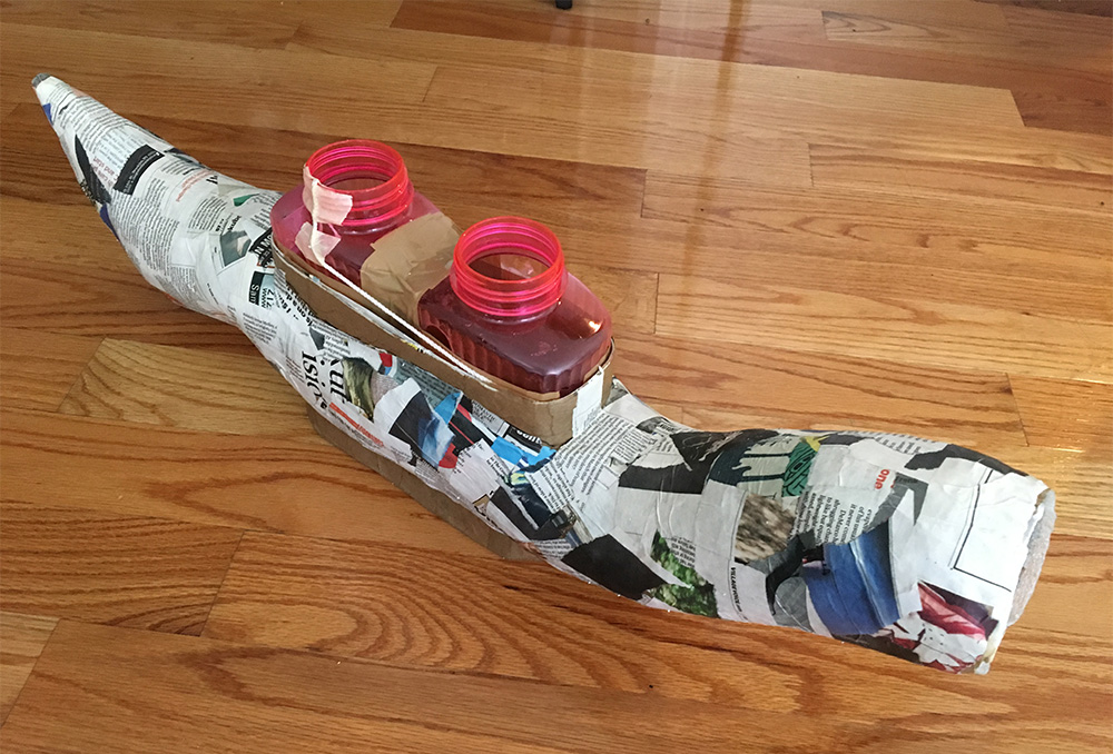 Papier mache dragon - building the middle column